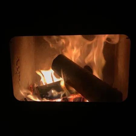 Getaway House Loko 別荘 トレビニエ