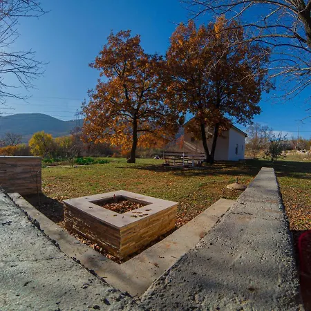 Getaway House Loko *